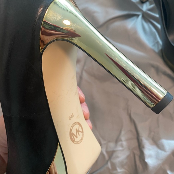 Michael kors, Chantal platform pump size 6 - Picture 4 of 11